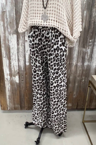 Leisure Off White Leopard Pants Pants OZ   