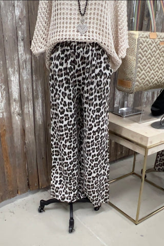 Leisure Off White Leopard Pants Pants OZ   