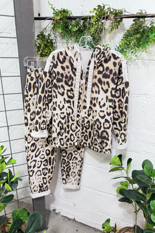 Feeling Feline Jacket Beige Jacket Oz