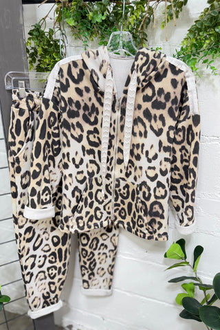 Feeling Feline Jacket Beige Jacket Oz