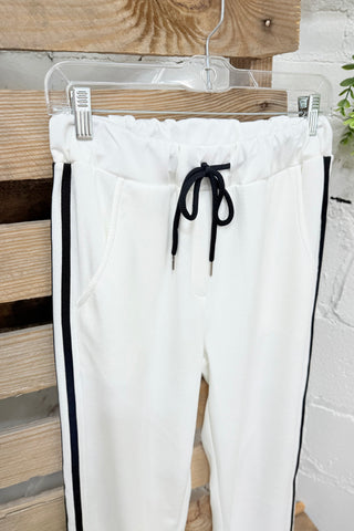 Performance Pant Set White Top & Pant Set Oz