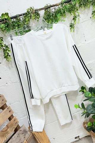 Performance Pant Set White Top & Pant Set Oz