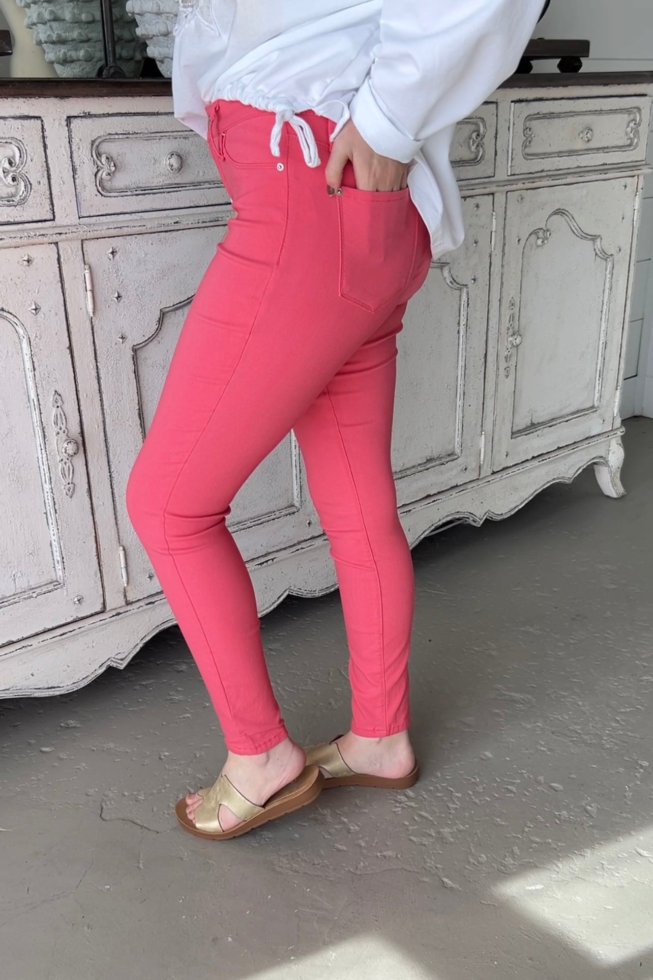 724 Corduroy High Rise Straight Pants - Pink | Levi's® US